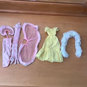 Lot of Vintage 80s Barbie clothes